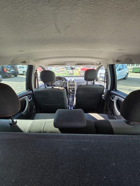 DACIA DUSTER 1.5 dCi 90ch FAP Lauréate 4X2 2012