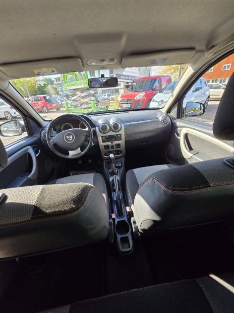 DACIA DUSTER 1.5 dCi 90ch FAP Lauréate 4X2 2012