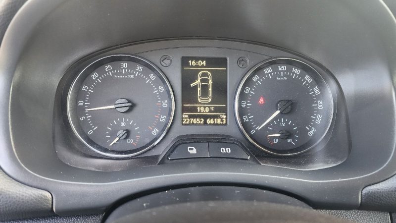 SKODA FABIA II 1.6 TDI ACTIVE 2010