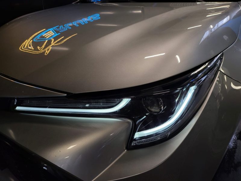 TOYOTA COROLLA 122 CV SPORT APPLE CARPLAY CAMERA DE RECUL REGULATEUR ADAPTATIF