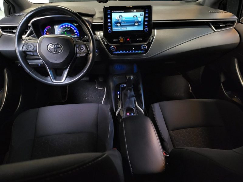 TOYOTA COROLLA 122 CV SPORT APPLE CARPLAY CAMERA DE RECUL REGULATEUR ADAPTATIF