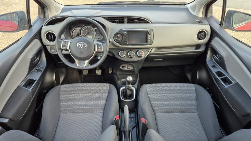 TOYOTA YARIS 100 VVT-i SkyBlue 5p 2016