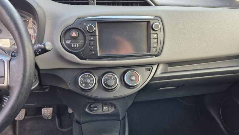 TOYOTA YARIS 100 VVT-i SkyBlue 5p 2016