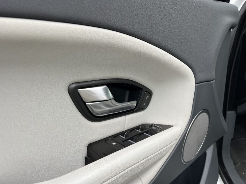 LAND ROVER RANGE ROVER EVOQUE 2.0 TD4 150 SE Dynamic BVA Mark III 2016