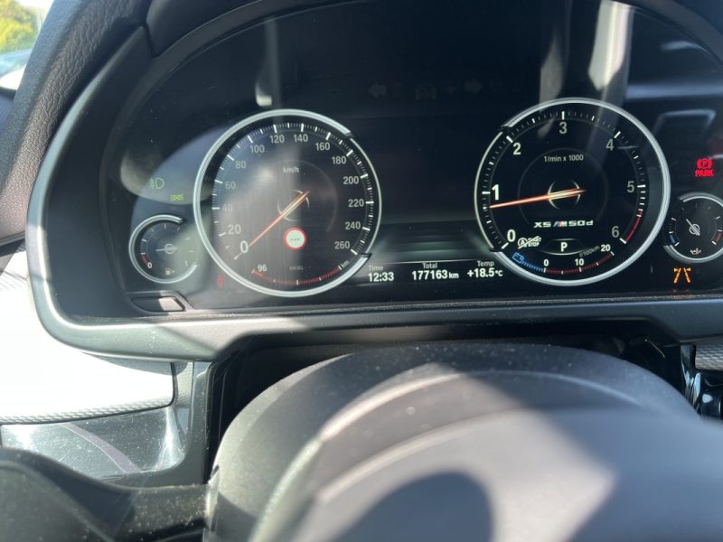 B.M.W. SERIE X M50d 381ch 28cv 2017