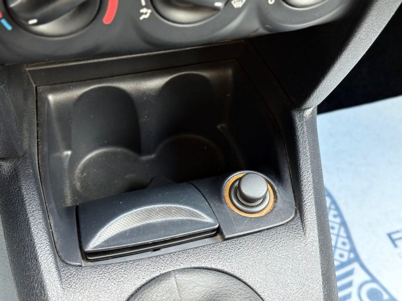 RENAULT CLIO II 1.5 dCi 65 cv Phase 2  