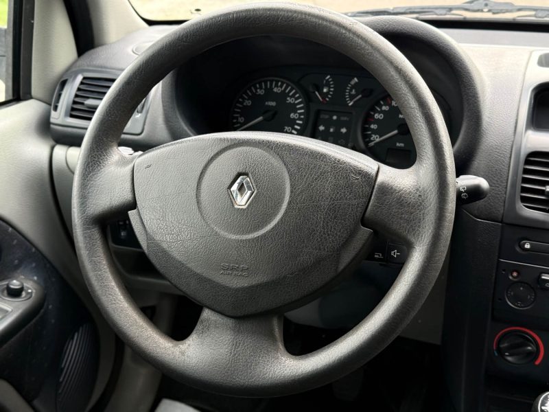 RENAULT CLIO II 1.5 dCi 65 cv Phase 2  