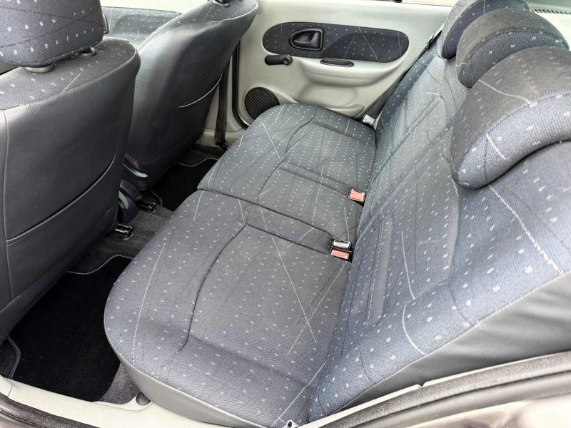 RENAULT CLIO II 1.5 dCi 65 cv Phase 2  