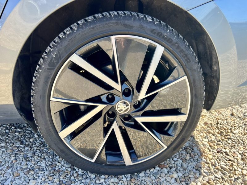 SKODA SUPERB 1.4 TSI PHEV SW 218ch Sportline DSG6 Euro6d-T EVAP 8cv 2020