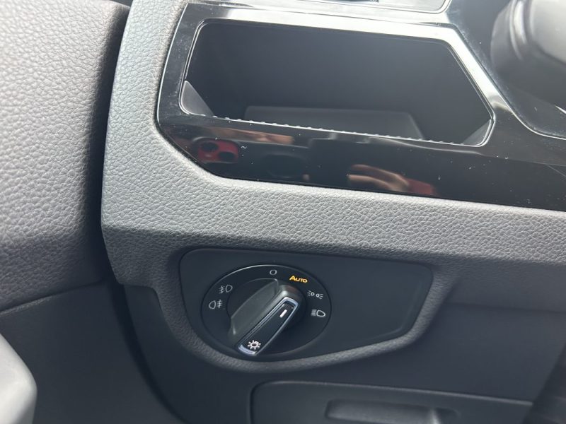 VOLKSWAGEN TOURAN 2.0 TDI 150CH Confortline / 7 Places / Garantie 24 Mois