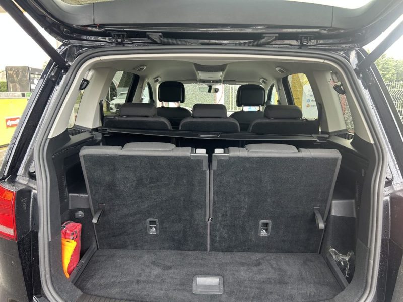 VOLKSWAGEN TOURAN 2.0 TDI 150CH Confortline / 7 Places / Garantie 24 Mois