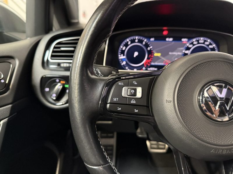 VOLKSWAGEN GOLF 7 R 2.0 TSI 310ch 4Motion DSG7 / T.O / Française / Suivi VW 