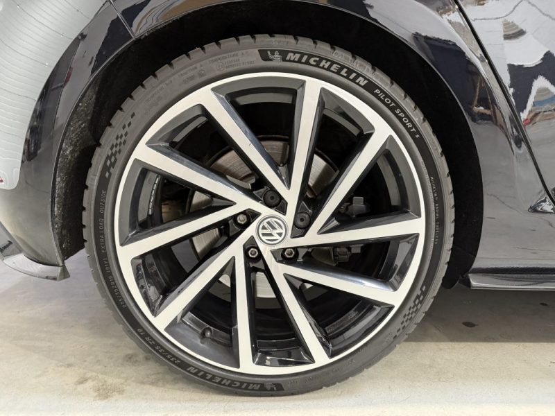 VOLKSWAGEN GOLF 7 R 2.0 TSI 310ch 4Motion DSG7 / T.O / Française / Suivi VW 