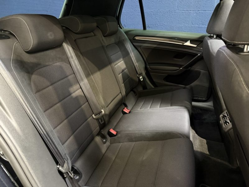 VOLKSWAGEN GOLF 7 R 2.0 TSI 310ch 4Motion DSG7 / T.O / Française / Suivi VW 