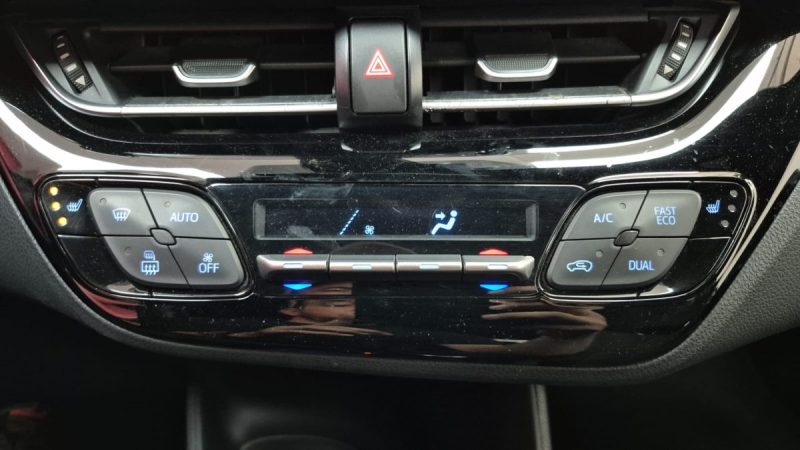 TOYOTA C-HR SUV 122cv DYNAMIC BUSINESS/ 1 ERE MAIN/TVA RECUP