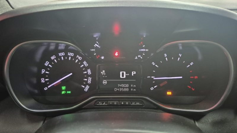 CITROEN C3 AIRCROSS PLUS 1.2 PURE TECH 130cv/1 ERE MAIN/EXPORT ALGERIE