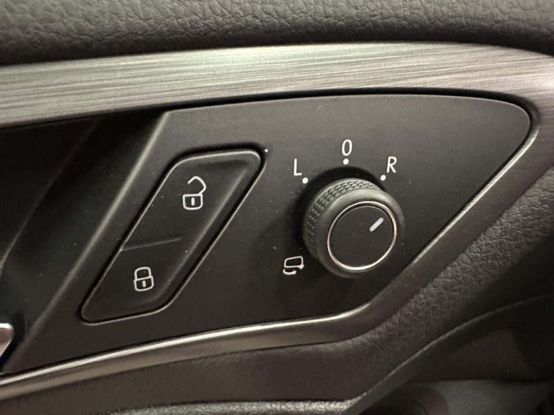 VOLKSWAGEN GOLF 1.6 TDI 115 CONFORTLINE BUSINESS DSG7 2020