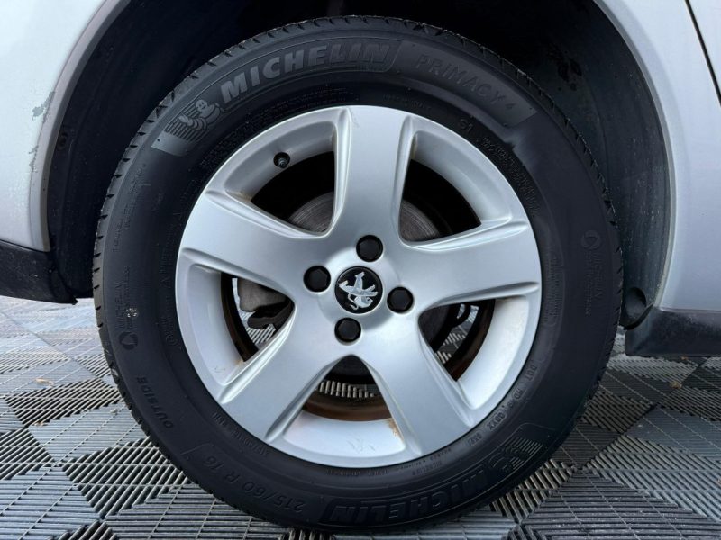 PEUGEOT 3008 1.6 BlueHDi 120CV BVA