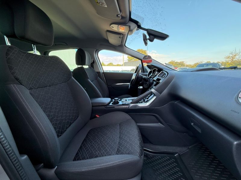 PEUGEOT 3008 1.6 BlueHDi 120CV BVA