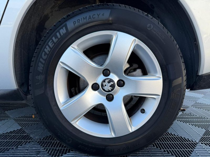 PEUGEOT 3008 1.6 BlueHDi 120CV BVA