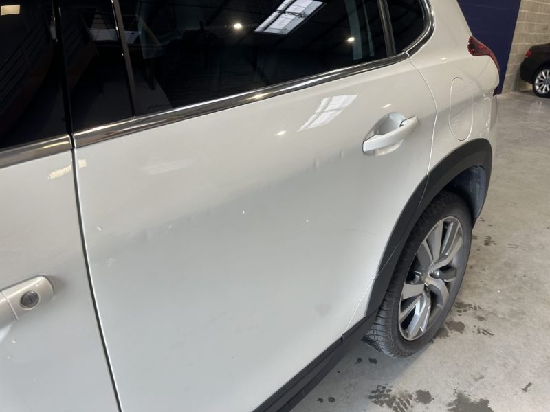 PEUGEOT 2008 1.2 PureTech 110ch CROSSWAY EAT6 - 1e MAIN - DISTRI NEUVE - CAMERA + CARPLAY