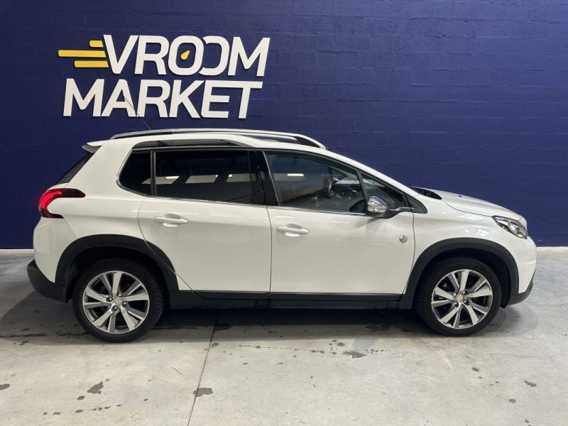PEUGEOT 2008 1.2 PureTech 110ch CROSSWAY EAT6 - 1e MAIN - DISTRI NEUVE - CAMERA + CARPLAY