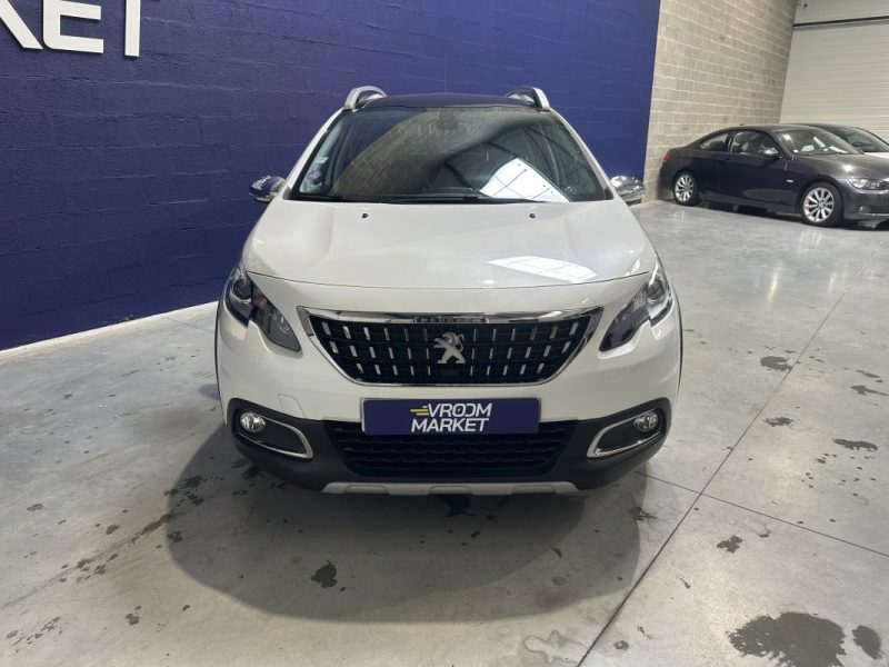 PEUGEOT 2008 1.2 PureTech 110ch CROSSWAY EAT6 - 1e MAIN - DISTRI NEUVE - CAMERA + CARPLAY