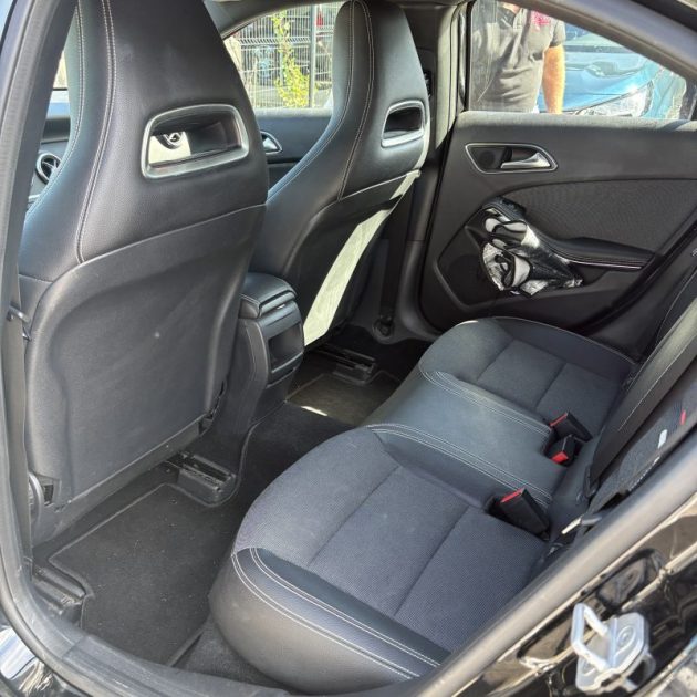 MERCEDES CLASSE A 180 d Fascination 110 cv  