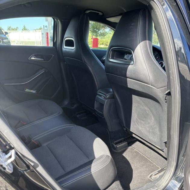 MERCEDES CLASSE A 180 d Fascination 110 cv  