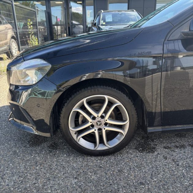 MERCEDES CLASSE A 180 d Fascination 110 cv  