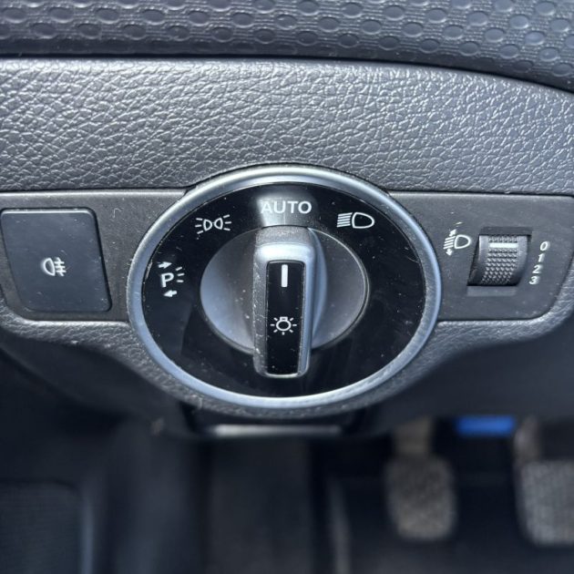 MERCEDES CLASSE A 180 d Fascination 110 cv  