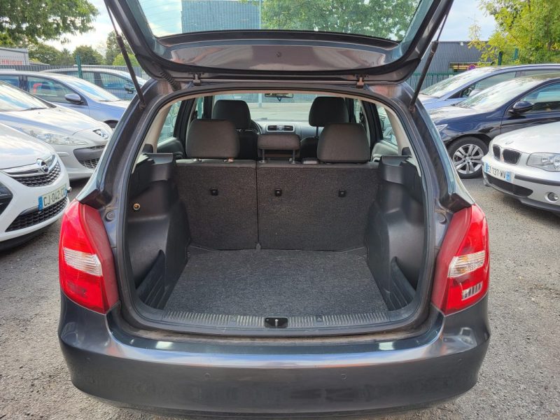 SKODA FABIA 1.9 TDI 105 cv - AMBIENTE - Garantie 12 Mois 