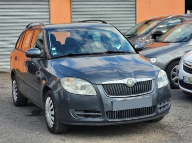 SKODA FABIA 1.9 TDI 105 cv - AMBIENTE - Garantie 12 Mois 