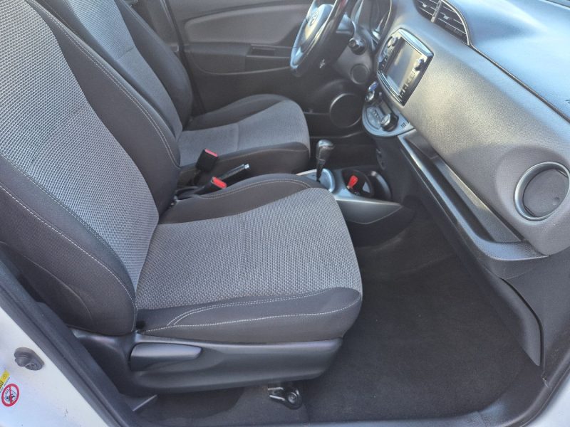 TOYOTA YARIS HYBRID 100H HYBRID BUSINESS 5p 2016