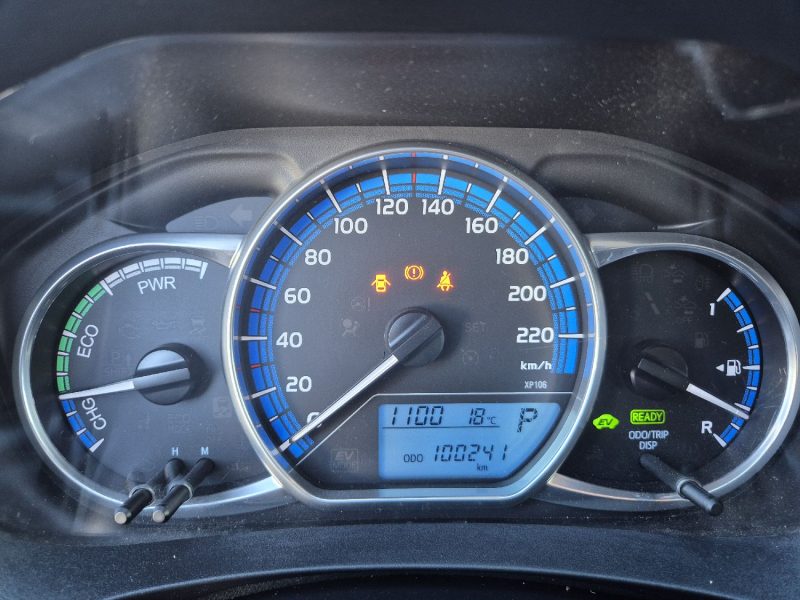 TOYOTA YARIS HYBRID 100H HYBRID BUSINESS 5p 2016