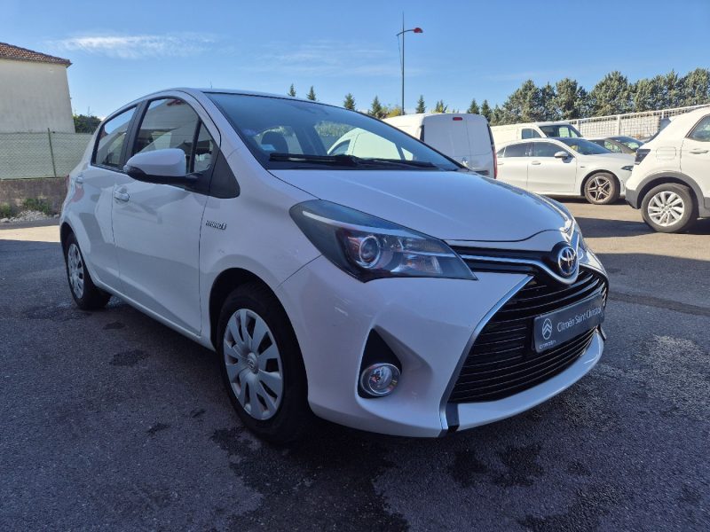 TOYOTA YARIS HYBRID 100H HYBRID BUSINESS 5p 2016
