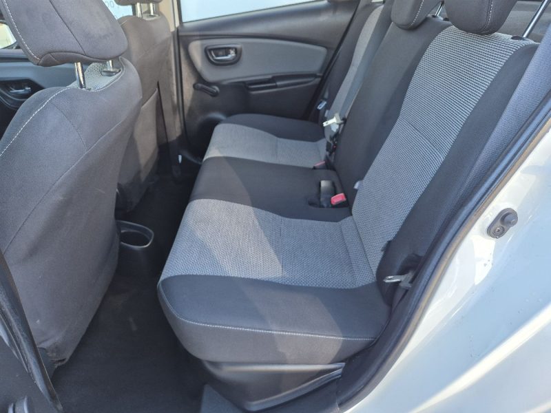 TOYOTA YARIS HYBRID 100H HYBRID BUSINESS 5p 2016