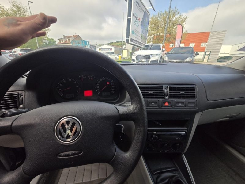 VOLKSWAGEN GOLF  GOLF 1.6 16V GOLF 1.6 16V 2001