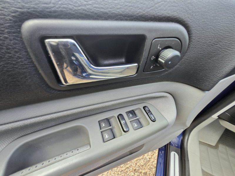 VOLKSWAGEN GOLF  GOLF 1.6 16V GOLF 1.6 16V 2001