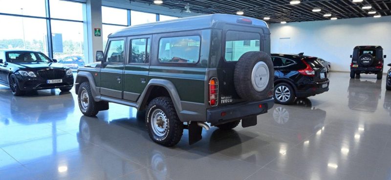 IVECO MASSIF 3.0HPI CHASSIS LONG 2010 1ER MAIN IDEM DEFENDER