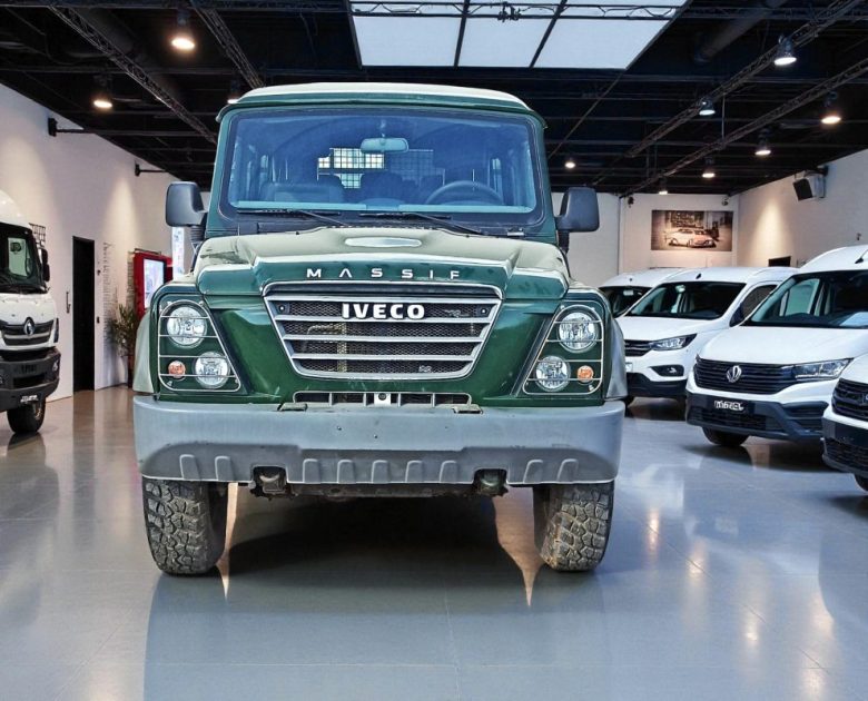 IVECO MASSIF 3.0HPI CHASSIS LONG 2010 1ER MAIN IDEM DEFENDER