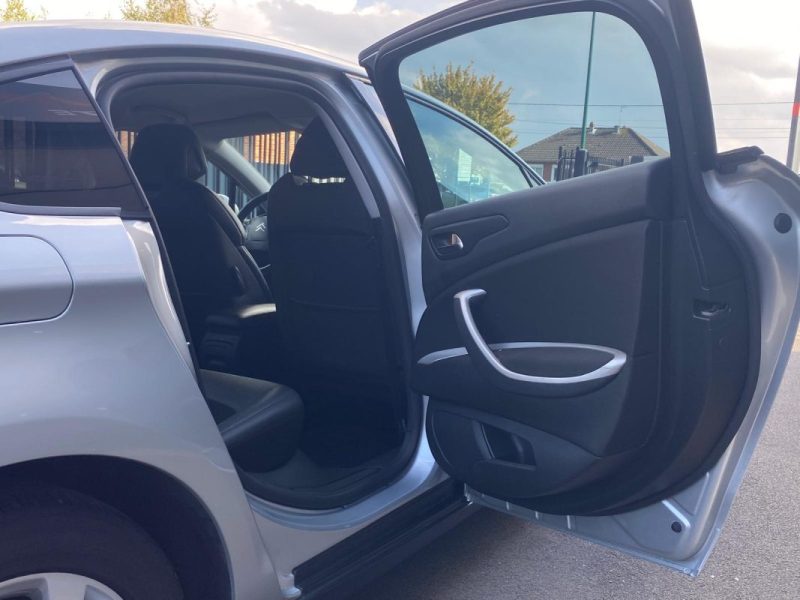 Citroën C5 1.6 HDI 110 CONFORT BMP6 / SUIVI COMPLET ✅ / DISTRI OK 🔧 / REPRISE / GARANTIE 6 MOIS