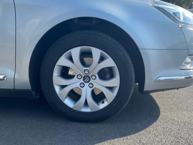 Citroën C5 1.6 HDI 110 CONFORT BMP6 / SUIVI COMPLET ✅ / DISTRI OK 🔧 / REPRISE / GARANTIE 6 MOIS