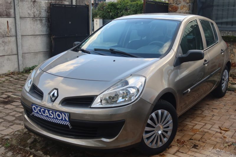 RENAULT CLIO AUTHENTIQUE 1.5DCI 70 2009