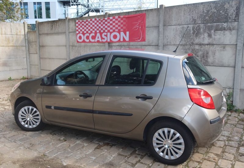 RENAULT CLIO AUTHENTIQUE 1.5DCI 70 2009