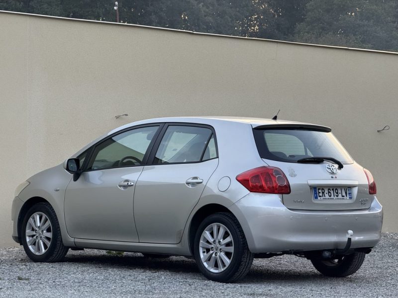 TOYOTA AURIS 126CV D4D LINEA TERRA 2007 229 000KM 