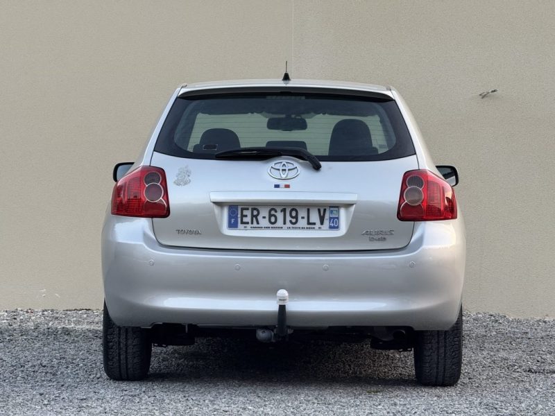 TOYOTA AURIS 126CV D4D LINEA TERRA 2007 229 000KM 