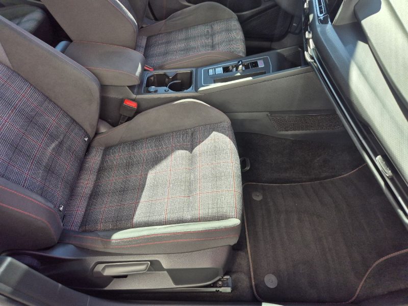 VOLKSWAGEN  GOLF 2.0 TSI 245 DSG7 GTI 2022