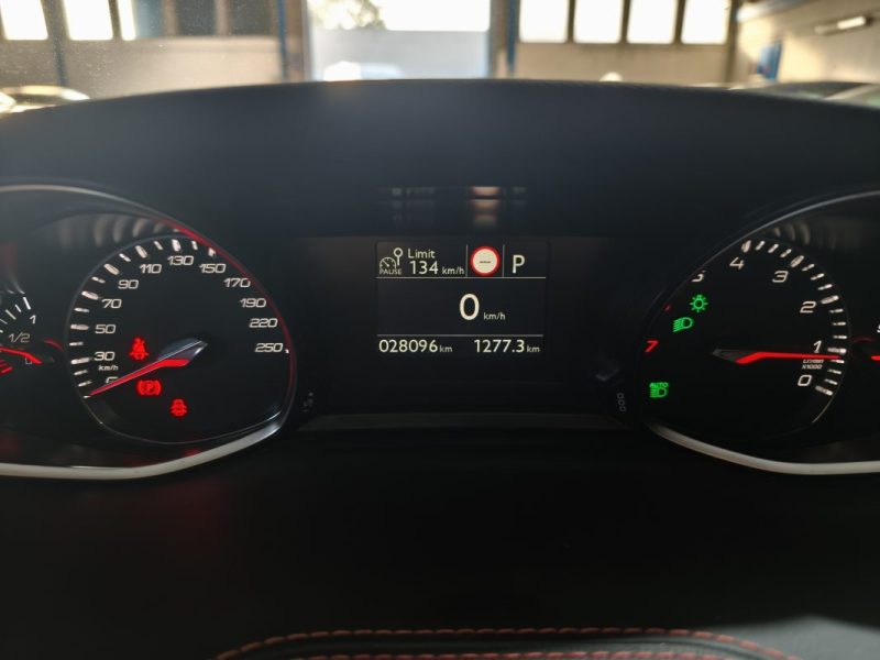 PEUGEOT PEUGEOT 308 SW 1.2 PURETECH 130 Cv - FINITION GT LINE - BOITE AUTOMATIQUE - ENTRETIEN COMPLET - GPS - CAMÉRA DE RECUL  1.2 PureTech 130ch E6.c S&S Allure EAT8 2019