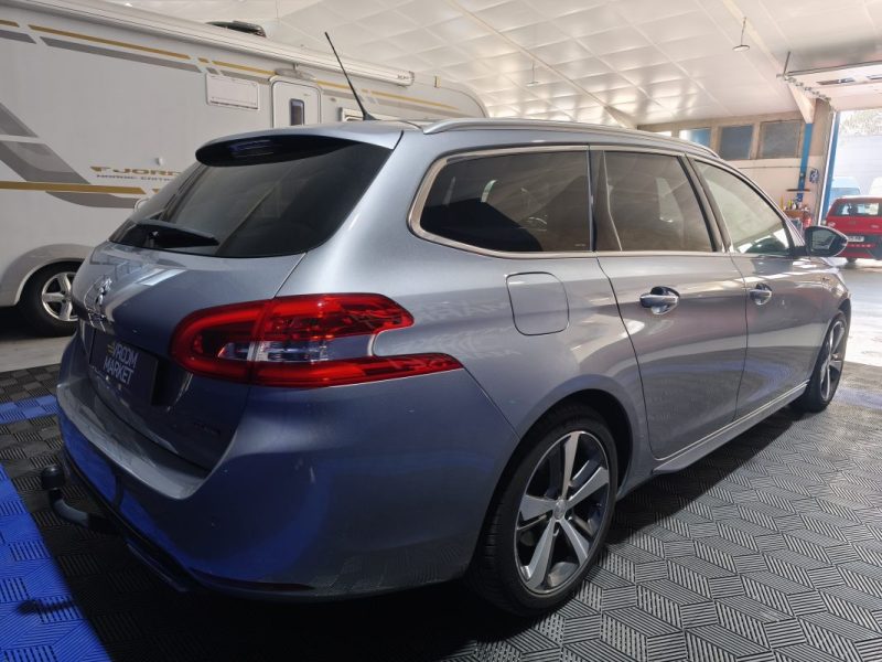 PEUGEOT PEUGEOT 308 SW 1.2 PURETECH 130 Cv - FINITION GT LINE - BOITE AUTOMATIQUE - ENTRETIEN COMPLET - GPS - CAMÉRA DE RECUL  1.2 PureTech 130ch E6.c S&S Allure EAT8 2019